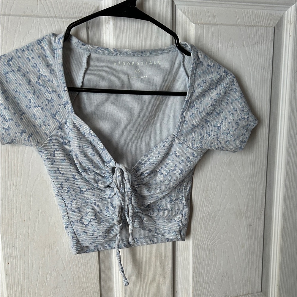 Aeropostale Light Blue Patterned Crop Top